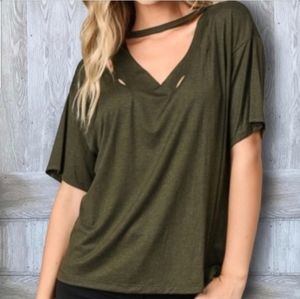 *HP*  LE LIS NWOT Distressed Tee Shirt L